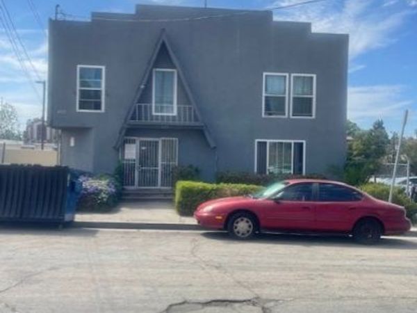 422 Warren, Inglewood, CA 90302