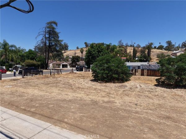 1 Machado Street, Lake Elsinore, CA 92530