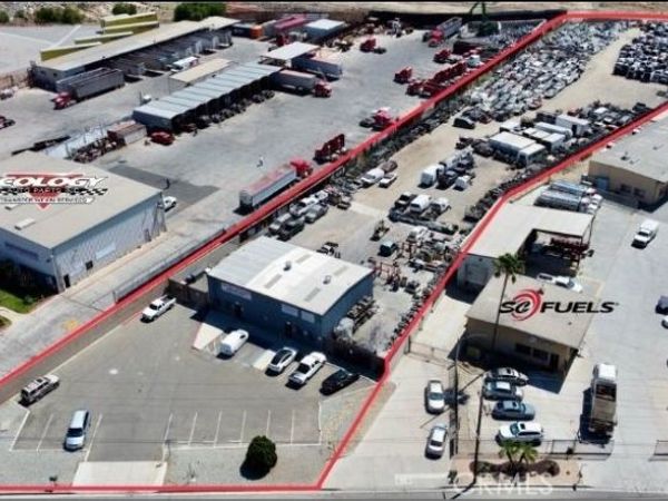 2821 Industrial Drive, Bloomington, CA 92316