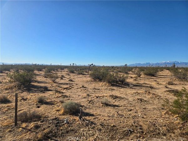 11955 Coronado Avenue , Adelanto, CA 92301