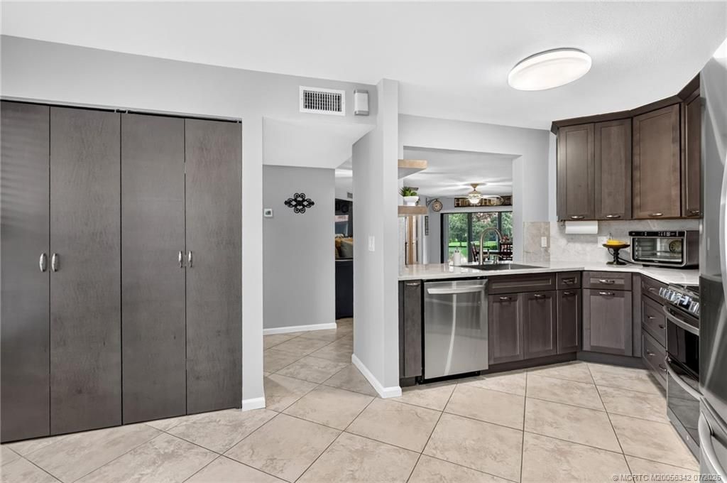 3470 SE Martinique Trace, Unit 103, Stuart, FL 34997 Photo