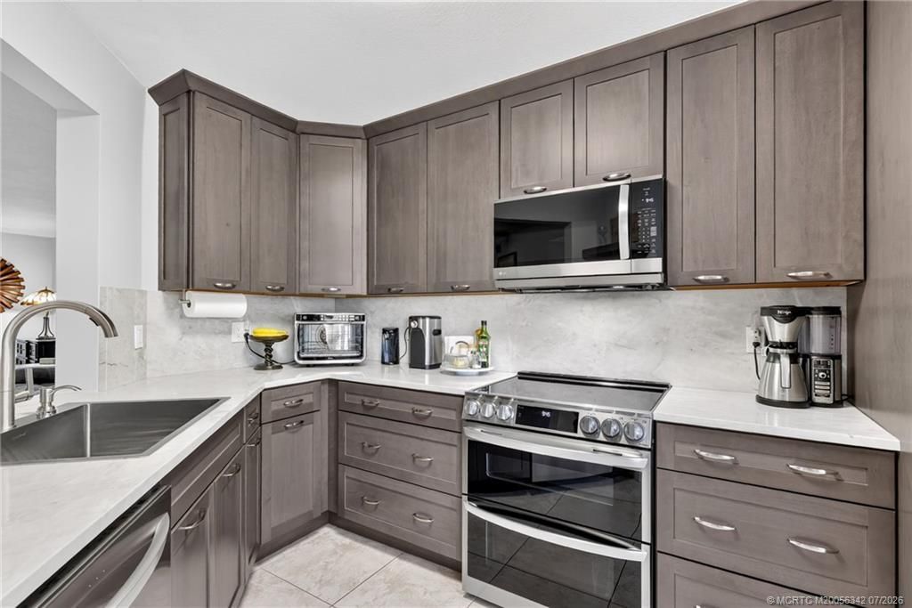 3470 SE Martinique Trace, Unit 103, Stuart, FL 34997 Photo