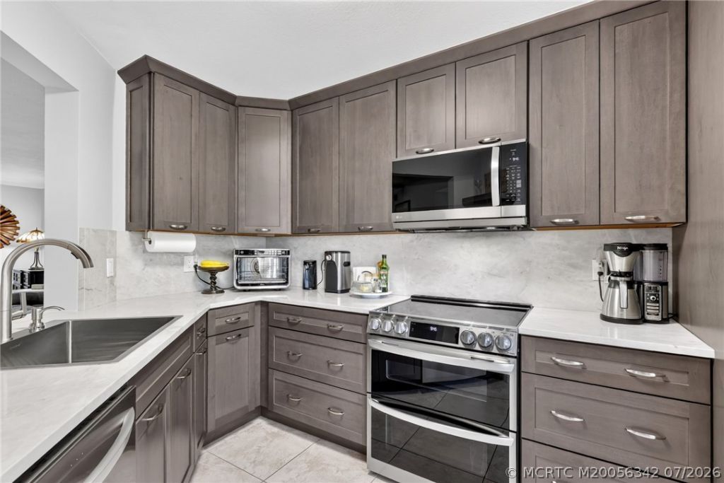 3470 SE Martinique Trace, Unit 103, Stuart, FL 34997 Photo