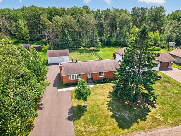 312 W Rainbow Street , Duluth, MN 55811