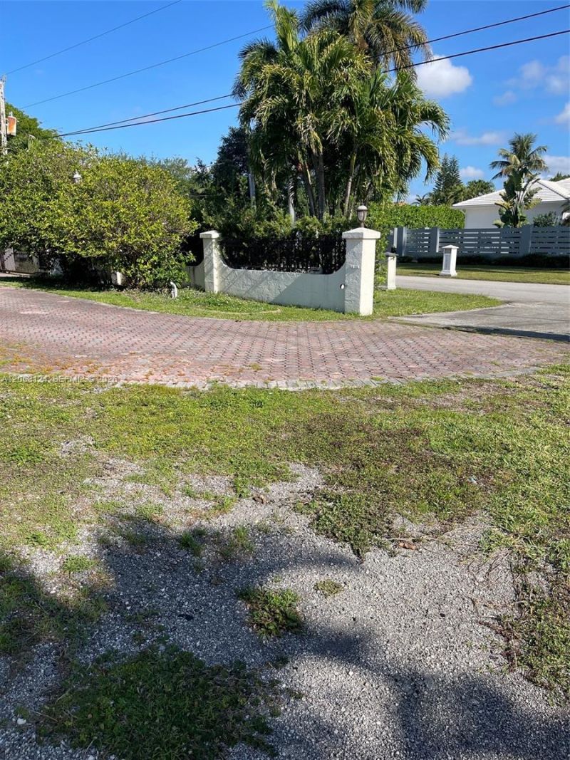 Please Call For Address, Miami, FL 33175 Photo