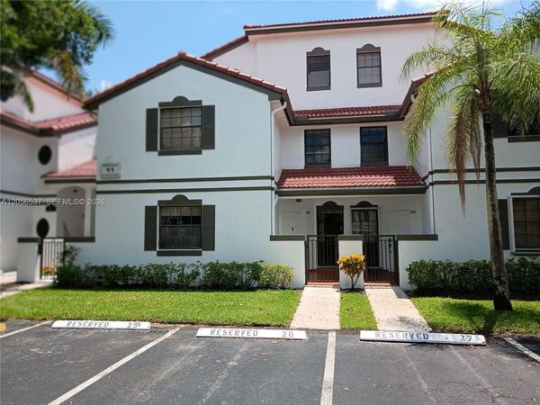 401 SW 158th Ter, Unit 105, Pembroke Pines, FL 33027