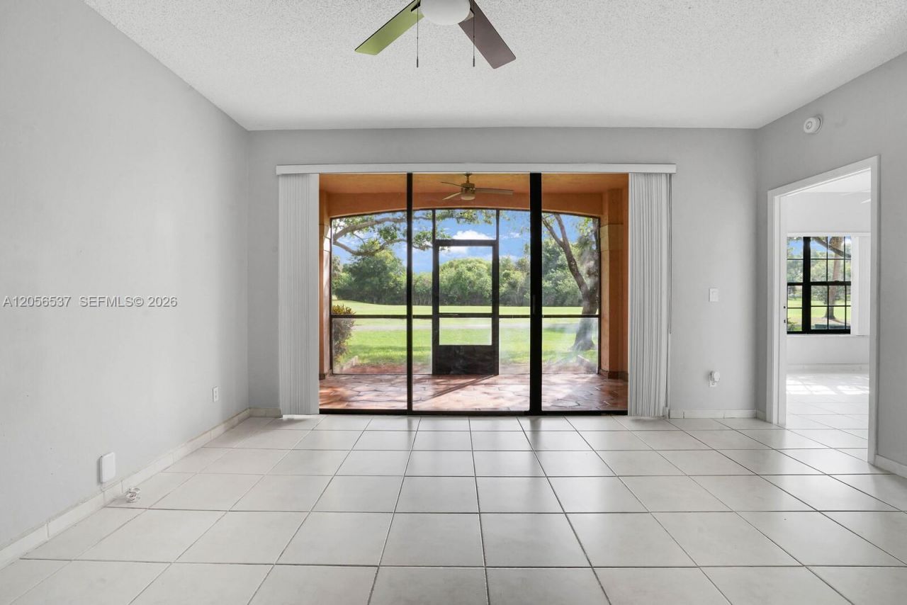 401 SW 158th Ter, Unit 105, Pembroke Pines, FL 33027 Photo