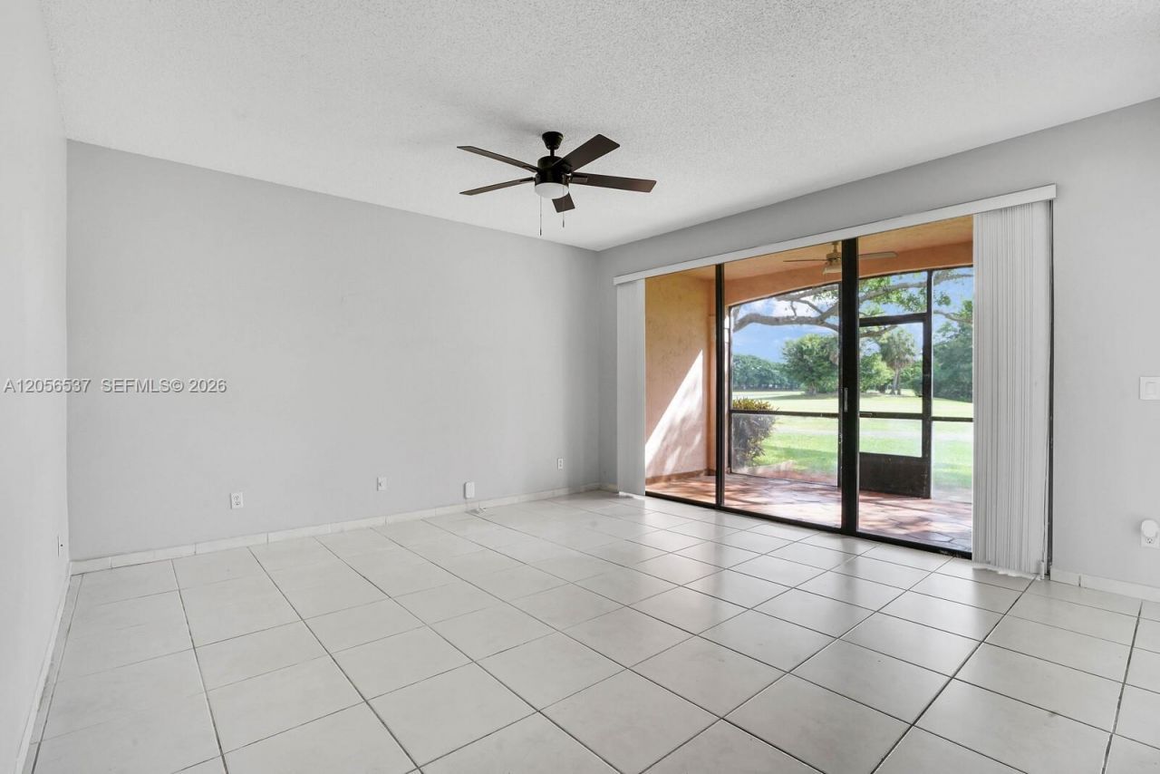 401 SW 158th Ter, Unit 105, Pembroke Pines, FL 33027 Photo