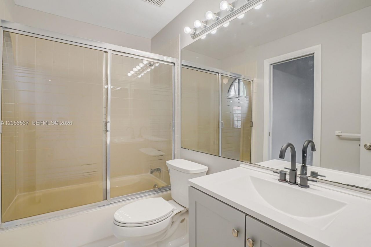 401 SW 158th Ter, Unit 105, Pembroke Pines, FL 33027 Photo