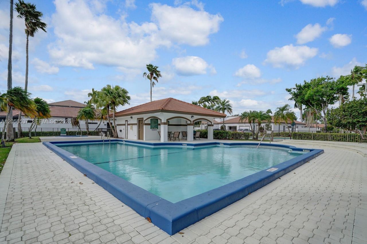 401 SW 158th Ter, Unit 105, Pembroke Pines, FL 33027 Photo