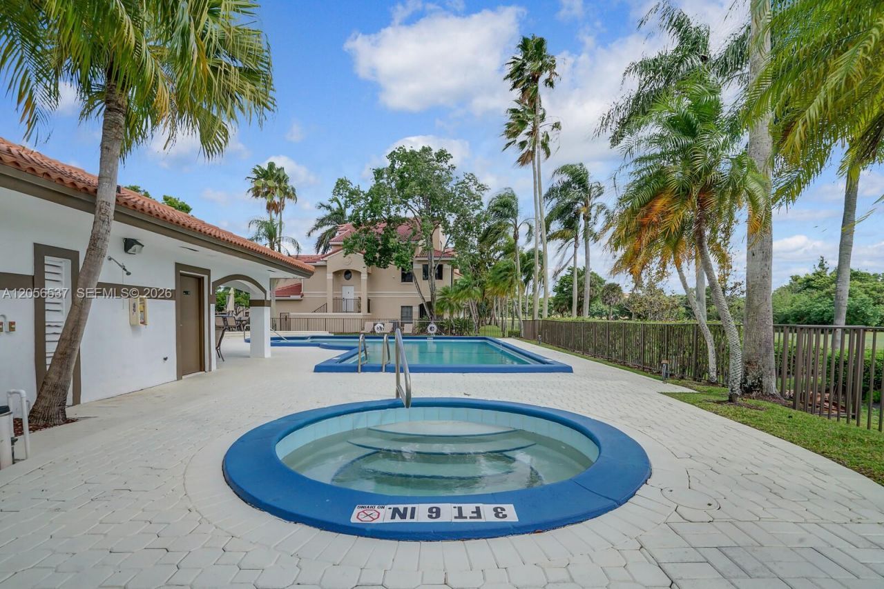 401 SW 158th Ter, Unit 105, Pembroke Pines, FL 33027 Photo