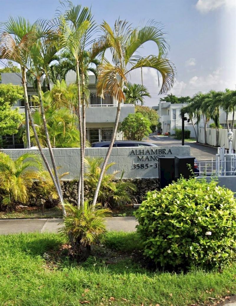 3607 SW 17th St , Unit 3607, Miami, FL 33145 Photo
