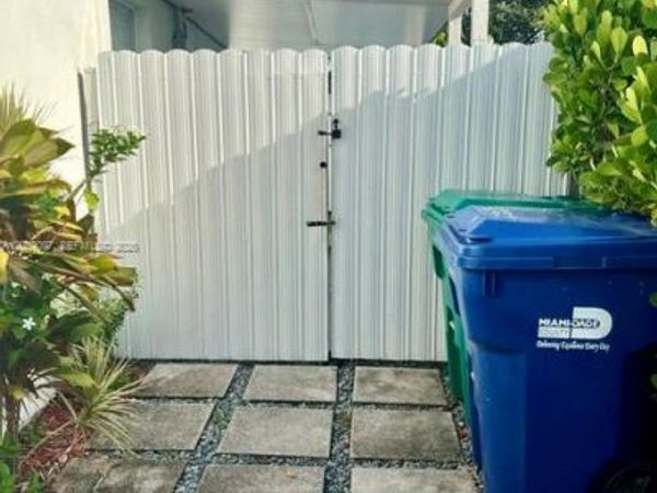 Unit Back, Miami Gardens, FL 33055