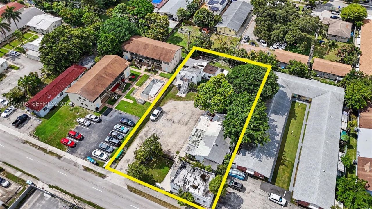 2306 Van Buren St , Hollywood, FL 33020 Photo