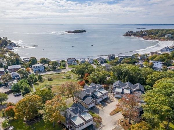 10 Magnolia Avenue, Unit 2, Gloucester, MA 01930
