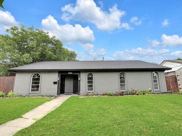 1338 Beechwood Drive , Lewisville, TX 75067