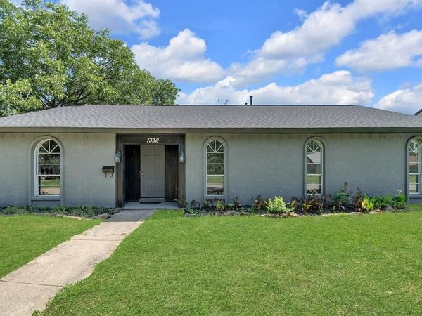 1338 Beechwood Drive , Lewisville, TX 75067