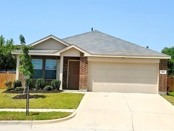 1517 Oak Creek Drive, Hutchins, TX 75141