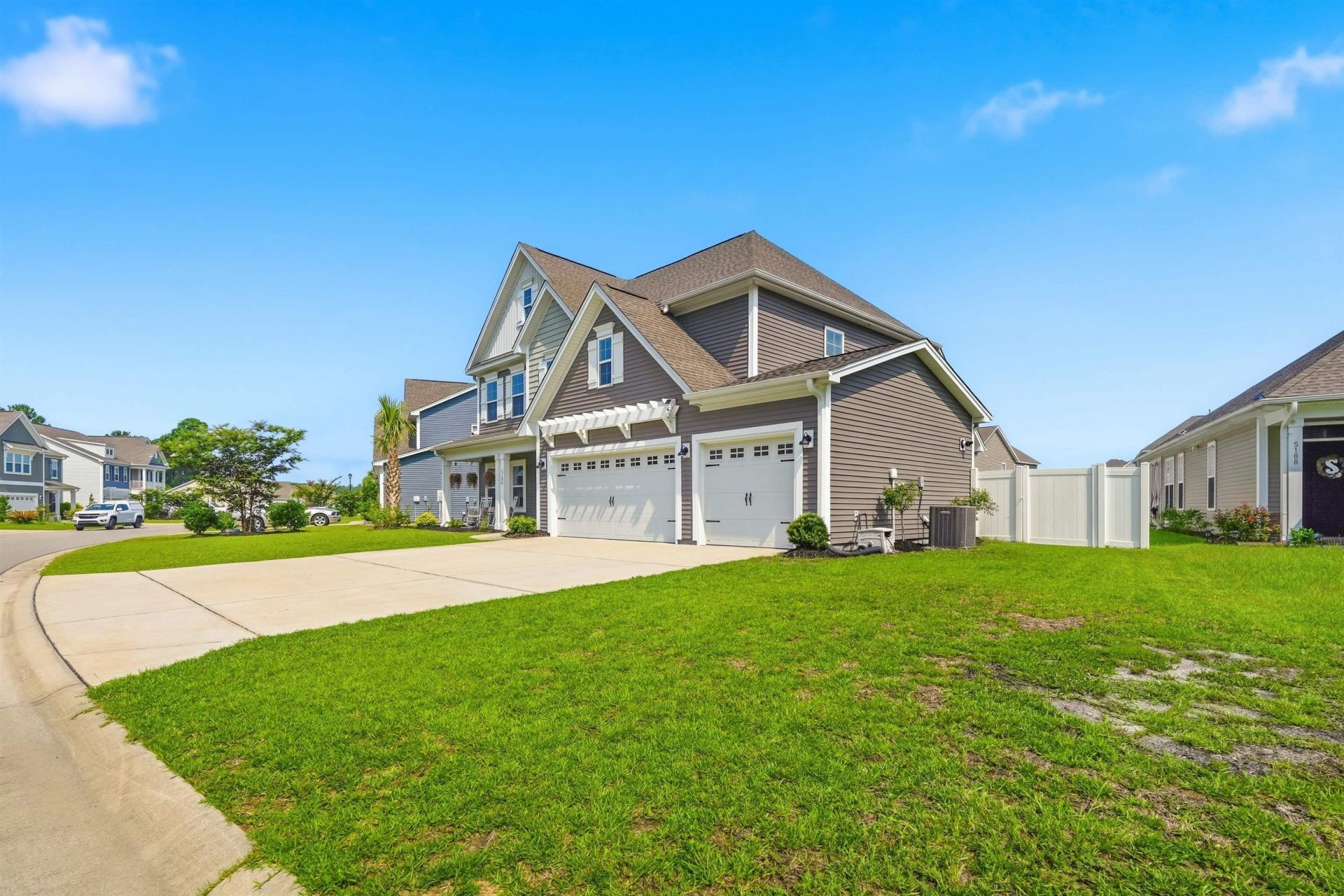 5196 Country Pine Dr.  Photo 9