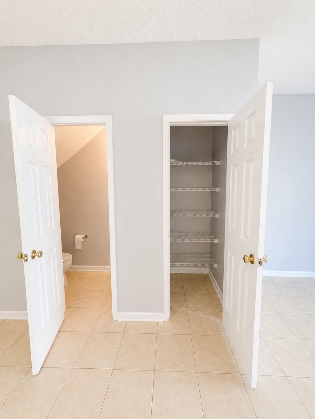 602 Beach Walk Pl. Photo 11