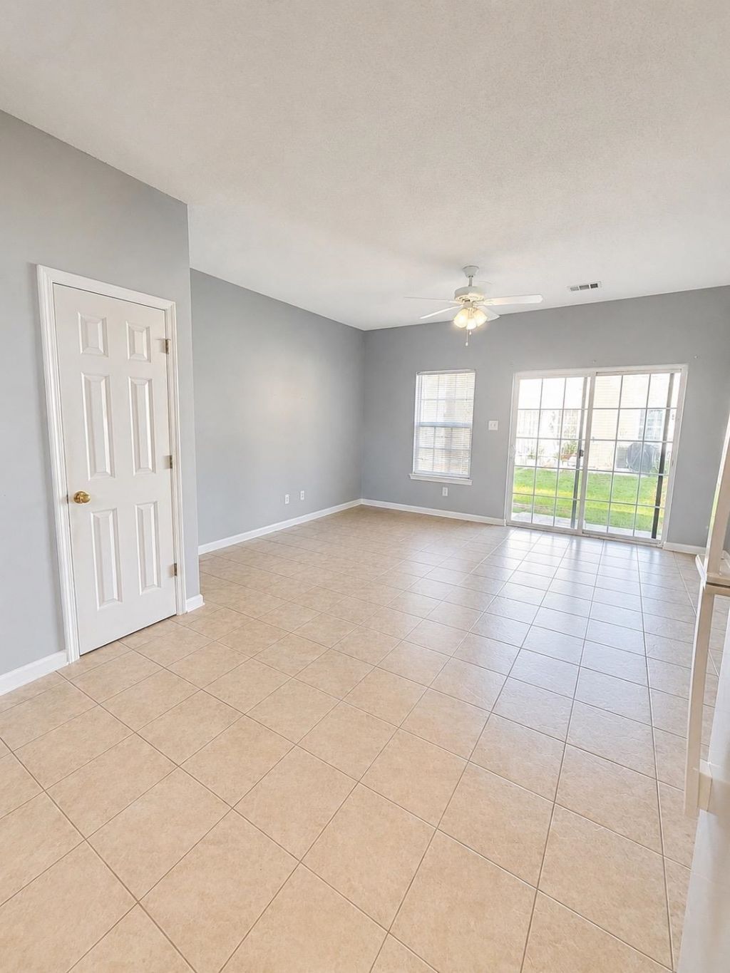 602 Beach Walk Pl. Photo 6