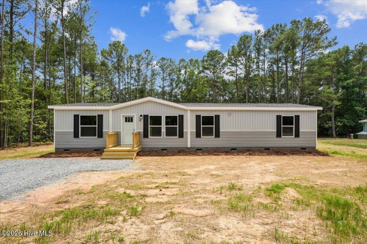 720 Myrtle Road , Roseboro, NC 28382 Main Photo