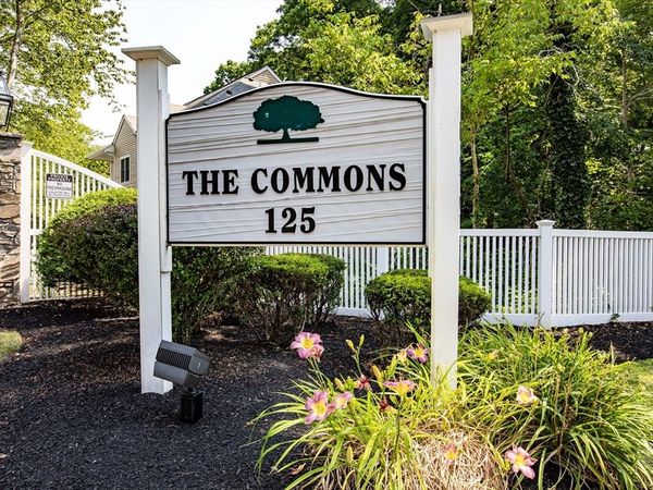 125 Highland Street, Unit 402, Taunton, MA 02780
