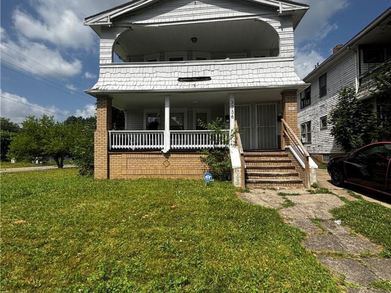 3736 E 153rd Street, Cleveland, OH 44120 Photo 2