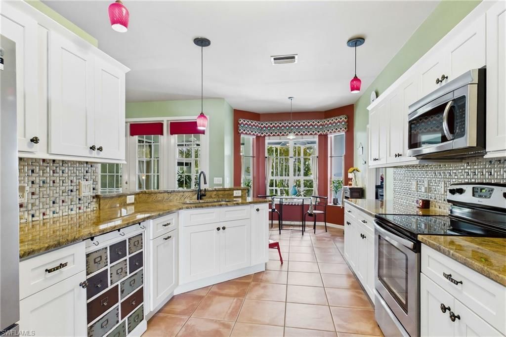 7980 Sandel Wood Cir W, Fort Myers, FL 33908 Photo