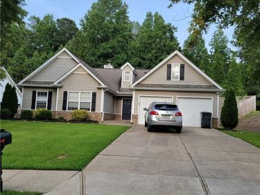 5219 Leecroft Drive, Buford, GA 30518