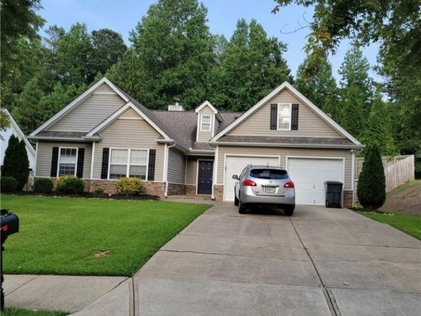 5219 Leecroft Drive, Buford, GA 30518