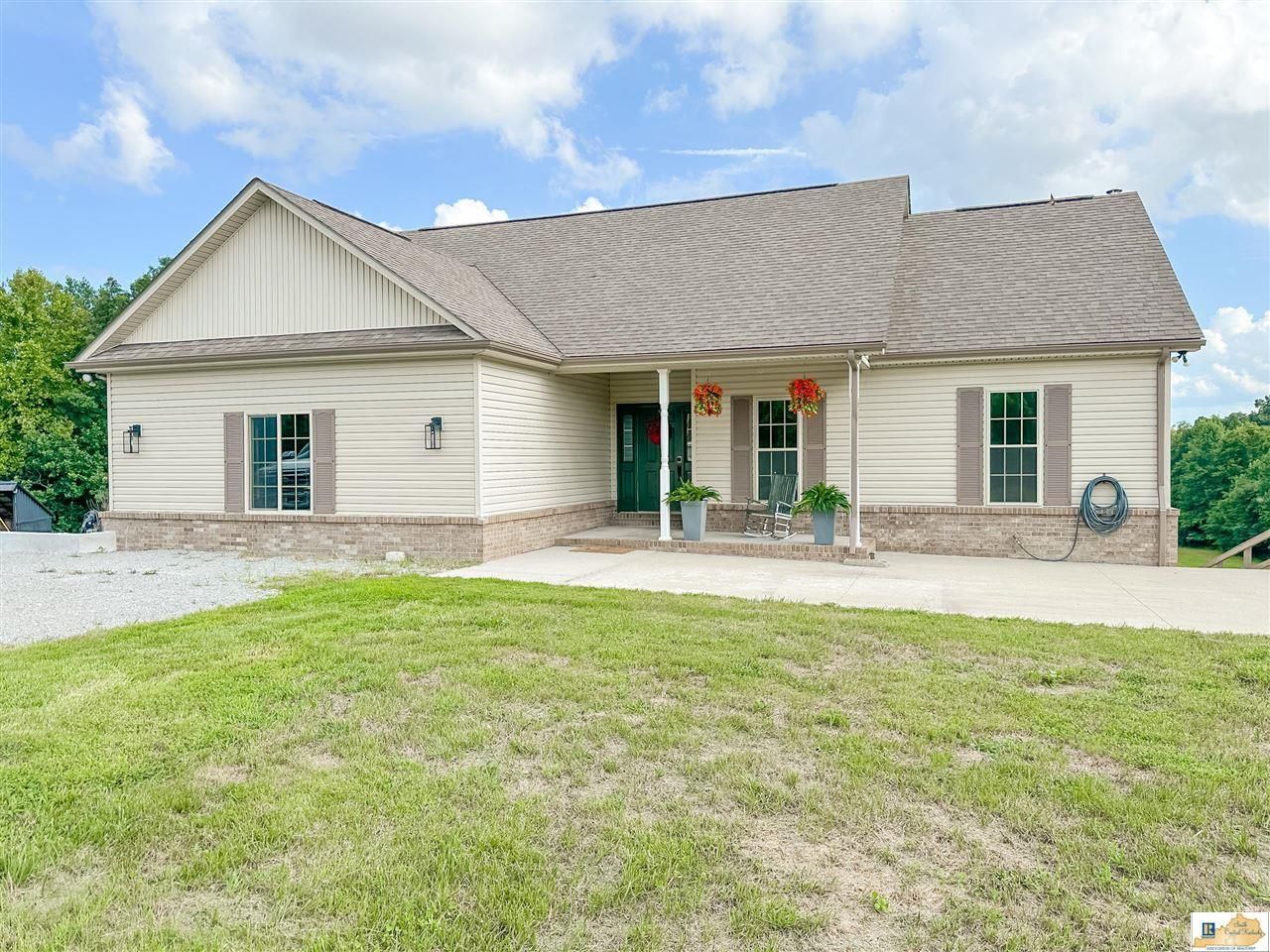 3105 Independence Ridge Road , Breeding, KY 42715 Main Photo