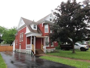 871 W Main Street , Watertown, NY 13601