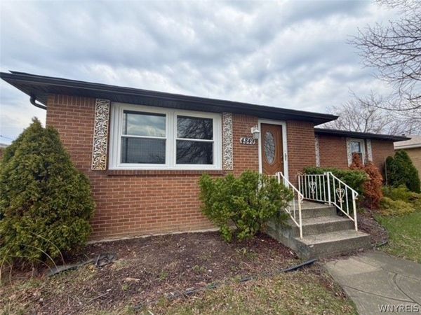 4849 N Bailey Avenue , Buffalo, NY 14226