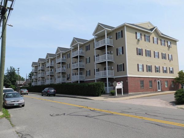 18 Harbor Avenue, Unit 212, Nashua, NH 03060