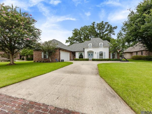 41218 Clearwater Ave, Gonzales, LA 70737