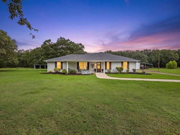 2155 NE County Road 2200 , Mount Vernon, TX 75487