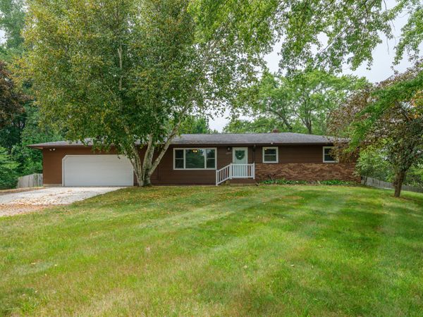 22977 Grandeur Avenue, Mattawan, MI 49071