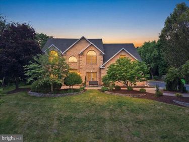 831 COLONNA LANE, NAZARETH, PA 18064