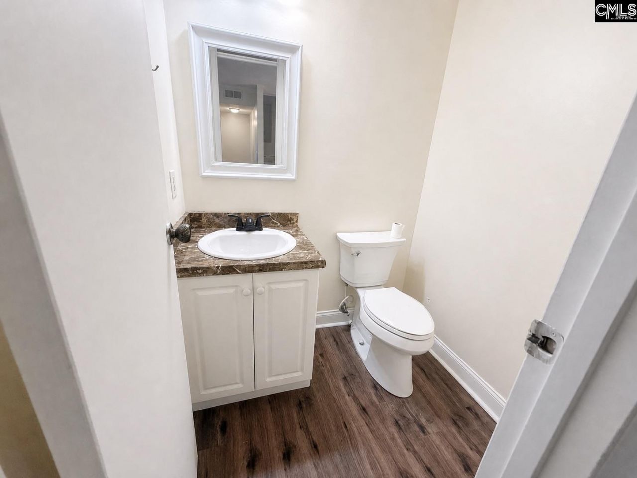 103 Elwyn Lane  Photo 10