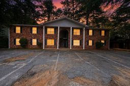 103 Elwyn Lane  photo 4