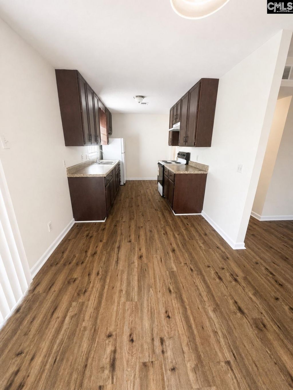 103 Elwyn Lane  Photo 9