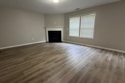 212 Seabiscuit Lane photo 4