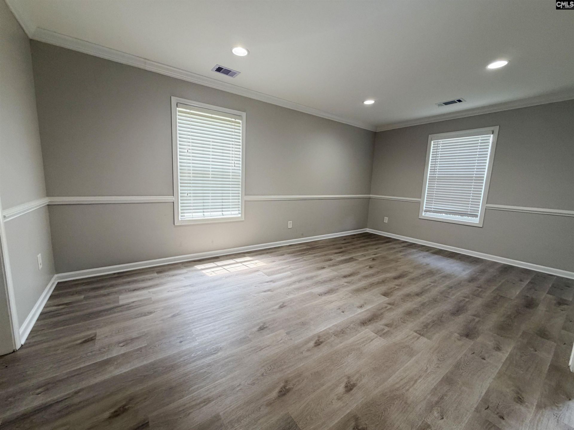 212 Seabiscuit Lane Photo 6