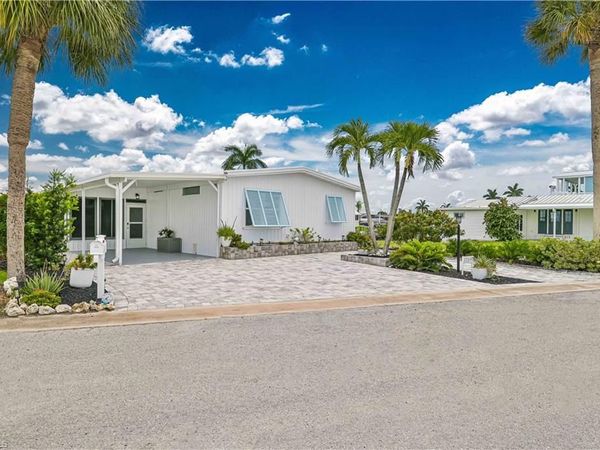 17591 Bryan CT , FORT MYERS BEACH, FL 33931