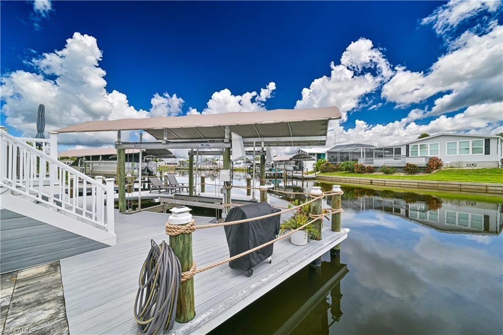 17591 Bryan Ct , Fort Myers Beach, FL 33931 Photo
