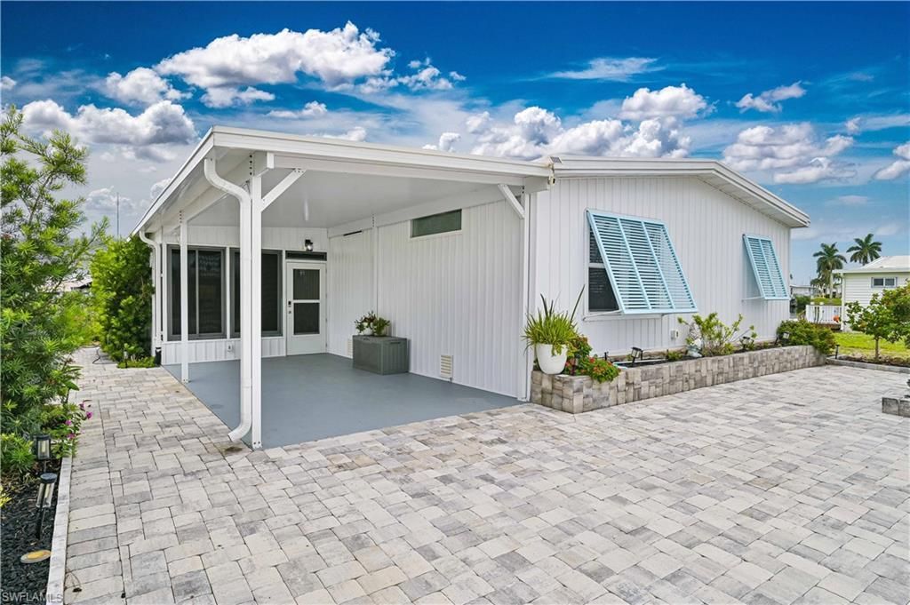 17591 Bryan Ct , Fort Myers Beach, FL 33931 Photo