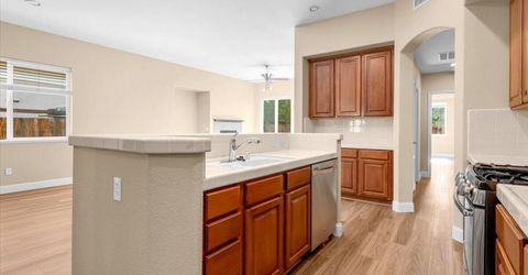 7035 Krug Drive, Sparks, NV 89436 Photo