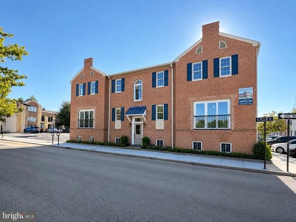 21 W FRONT STREET, Unit 1B, MEDIA, PA 19063