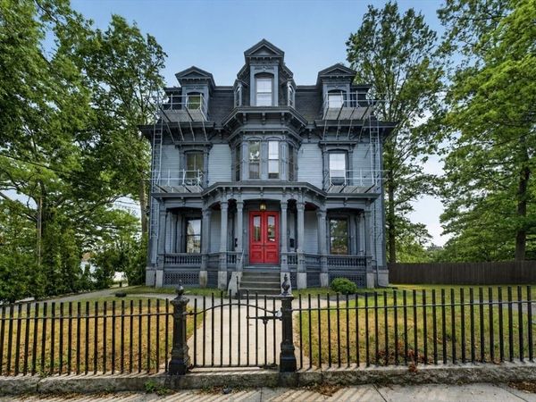 533 Locust St, Unit 8, Fall River, MA 02720